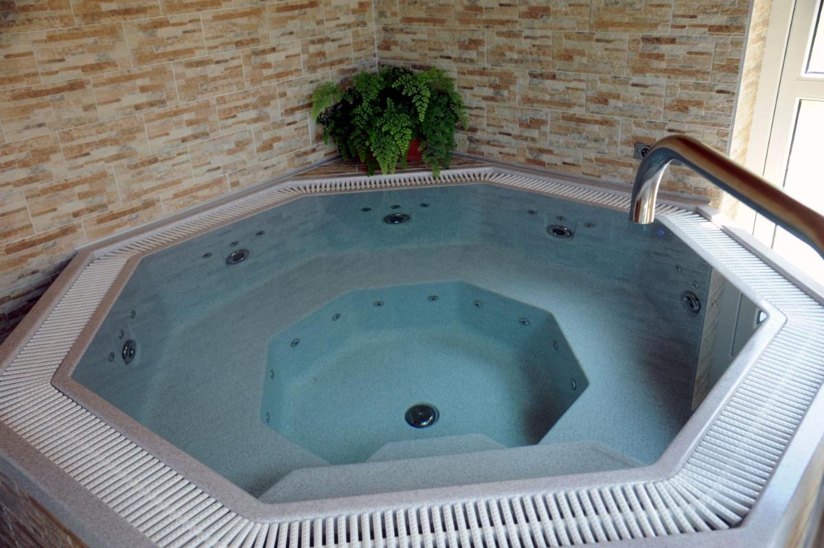 Arany Szőlő Wellness Apartmanház - Housity