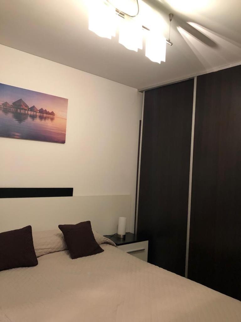 Departamento 2 ambientes Parque Centenario - Housity