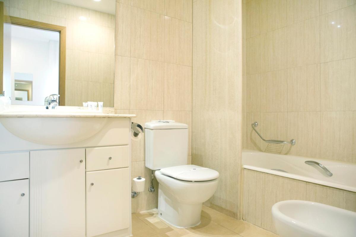 Aparthotel Albufera - Housity