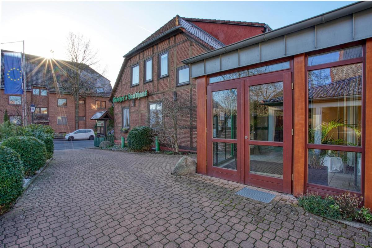Hotel Kischers Landhaus - Housity