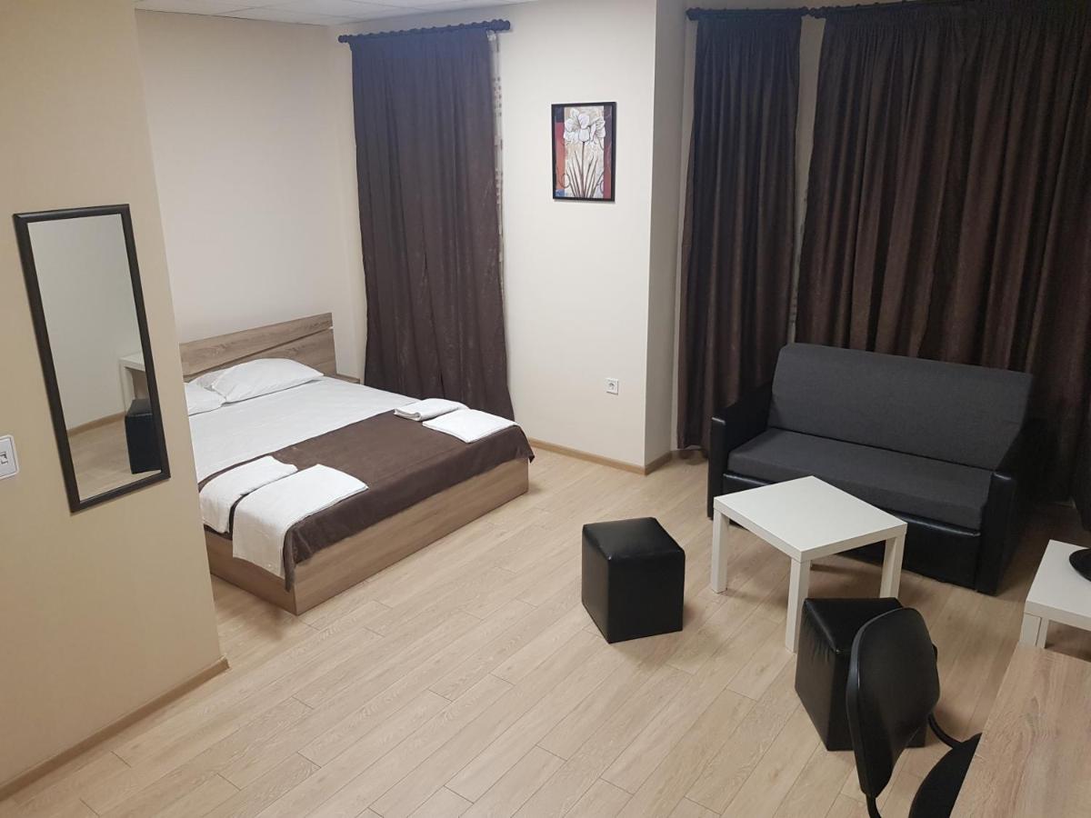 Twain Apart&Rooms - Housity