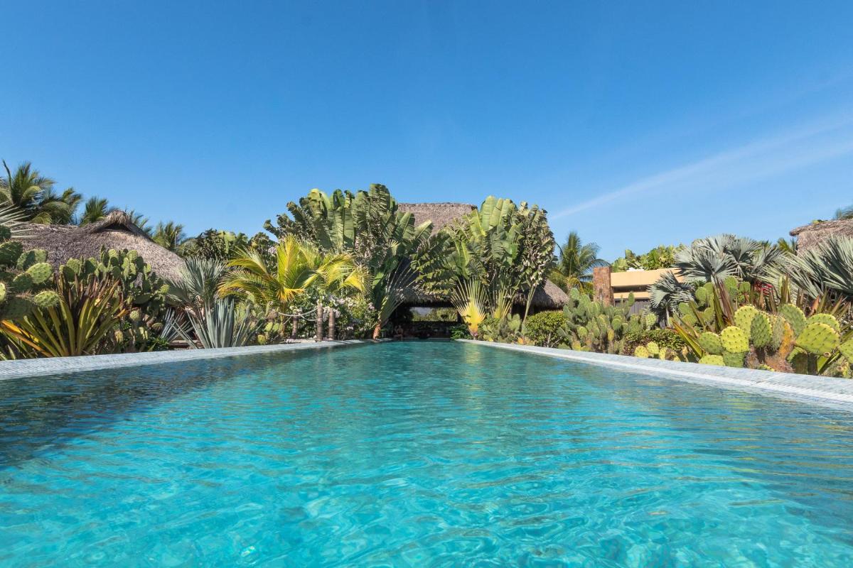 Samora Luxury Resort - Housity