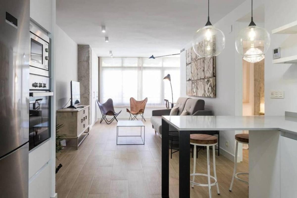 New San Juan beach apartment with AC - Housity