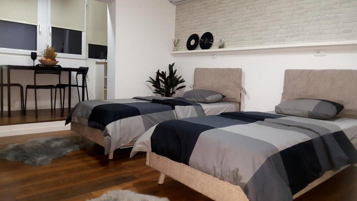 TRAVELER'S PLACE at Tirana City Centre - Housity