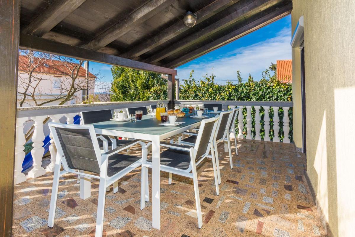 HOLIDAY HOUSE LAVANDA - Housity