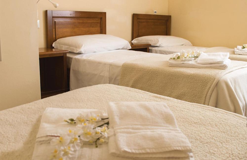 Hotel Italia - Housity