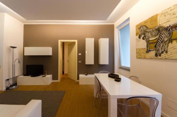 Vip Bergamo Rooms - Housity