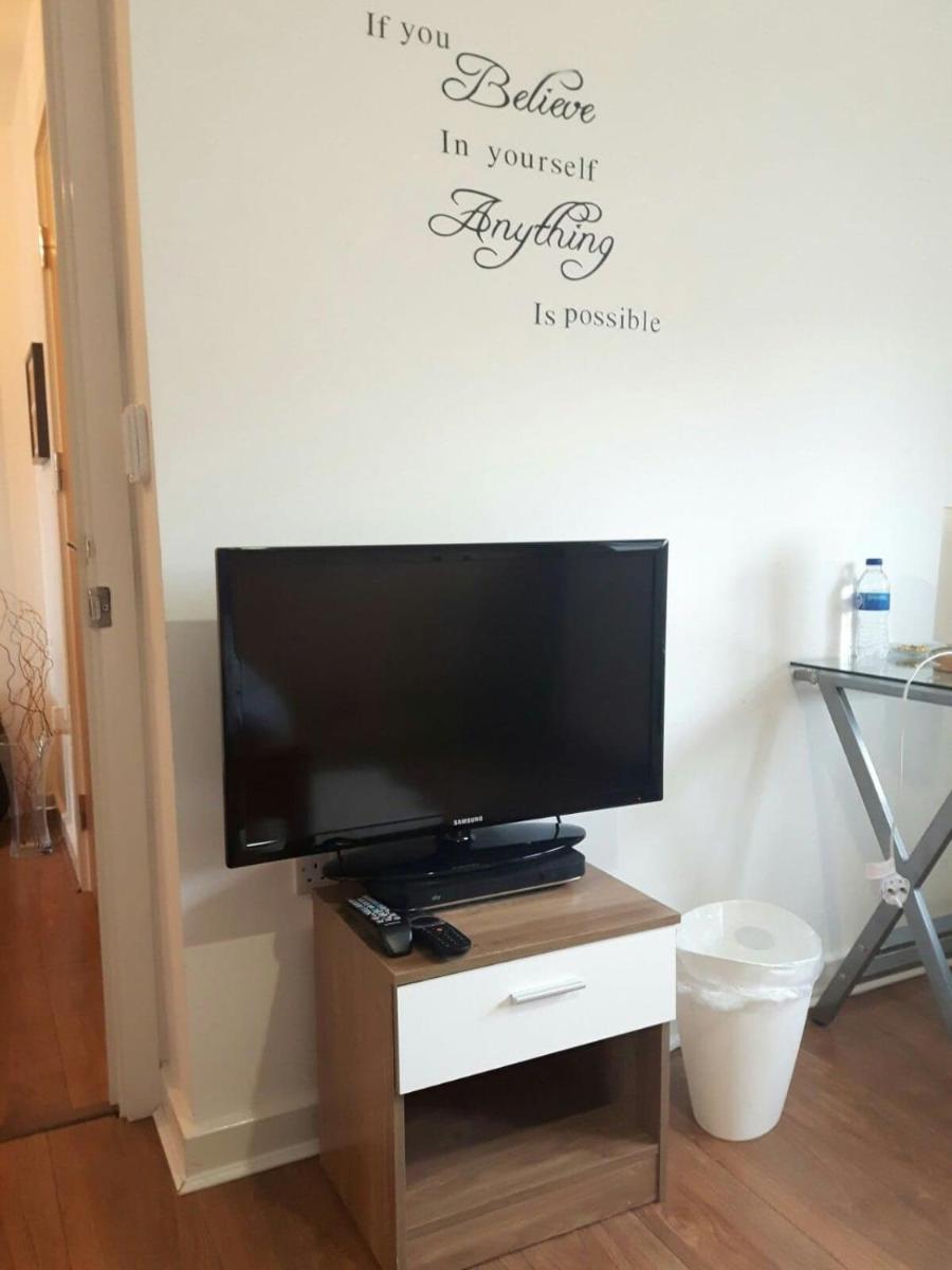Lavi's house-East Milton Keynes - Housity