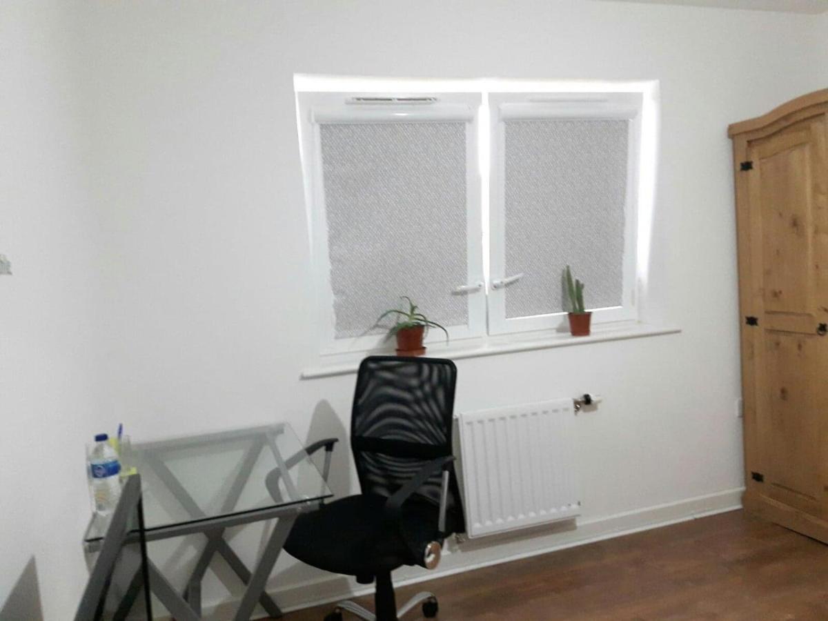 Lavi's house-East Milton Keynes - Housity