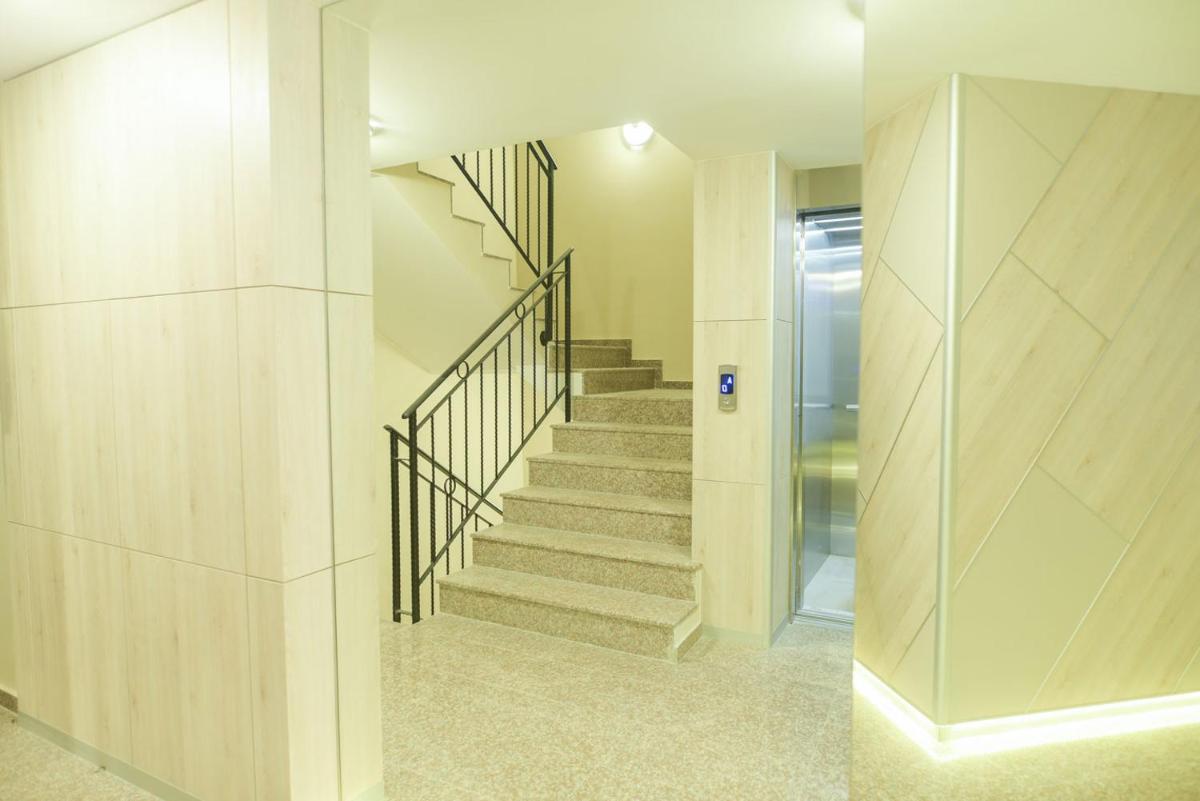 Noris Apart with Garage - Housity