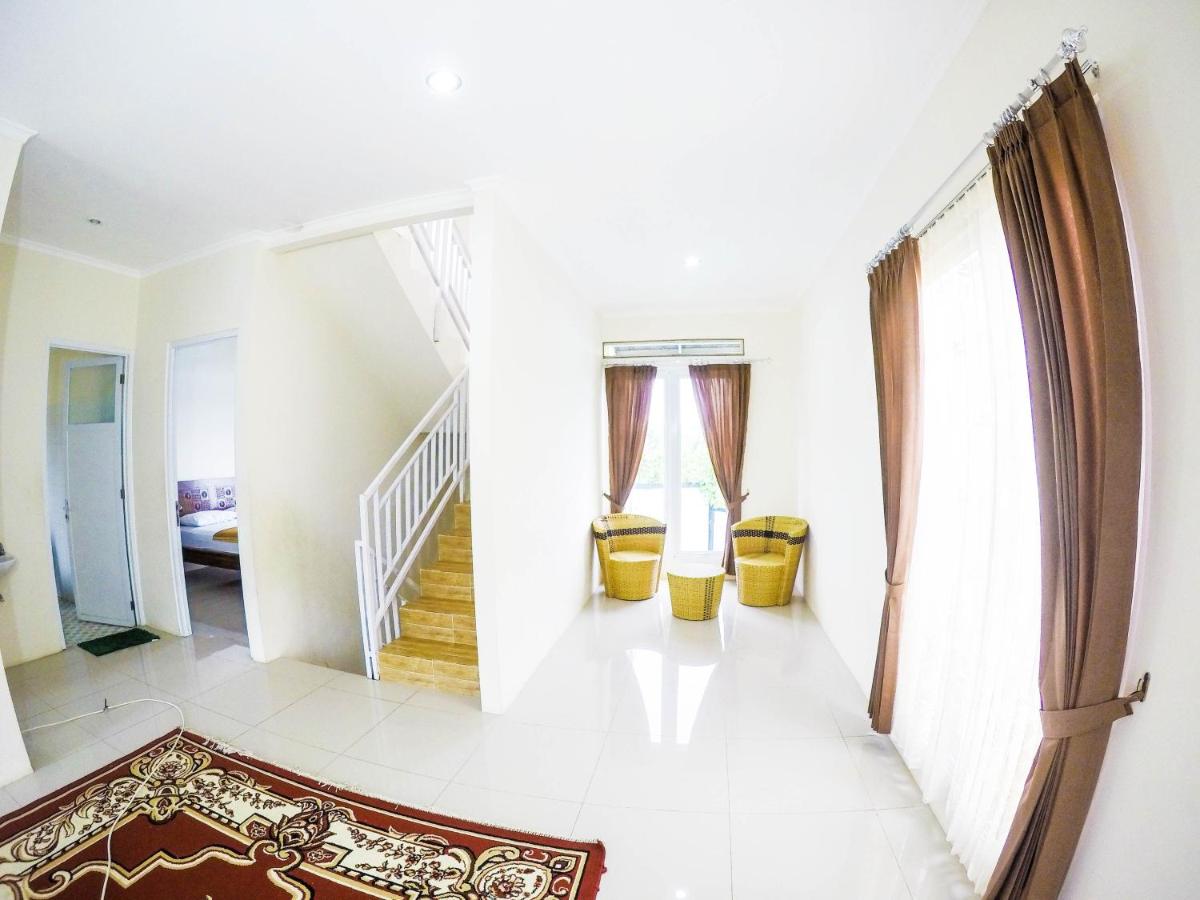 Villa Angkasa - Housity