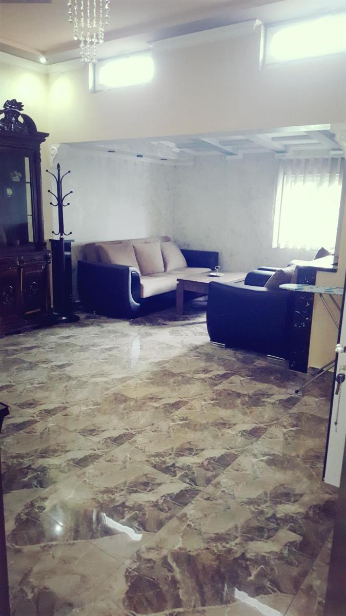 4 Beridze Holiday Home - Housity
