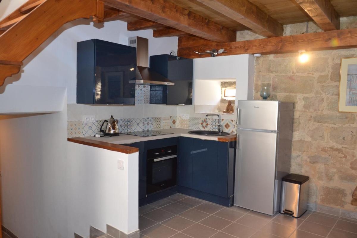 Henrietta's - Housity