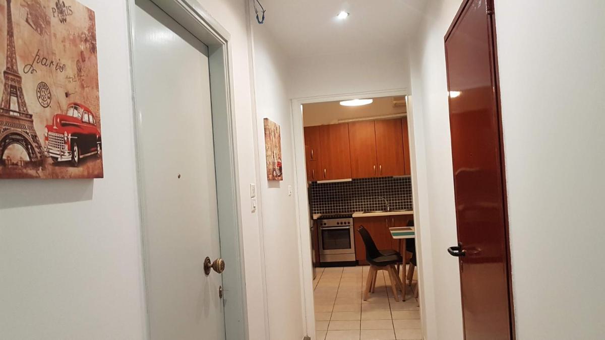 Suitetrails - Palette Apartment Carmine - Athens Center, 6 BD, 3 BATH