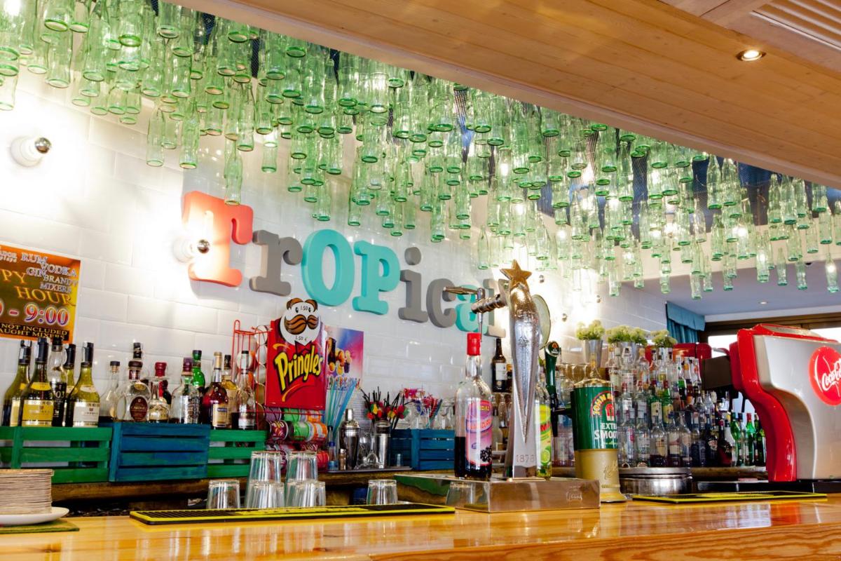 Bebidas en Ambassador Playa II