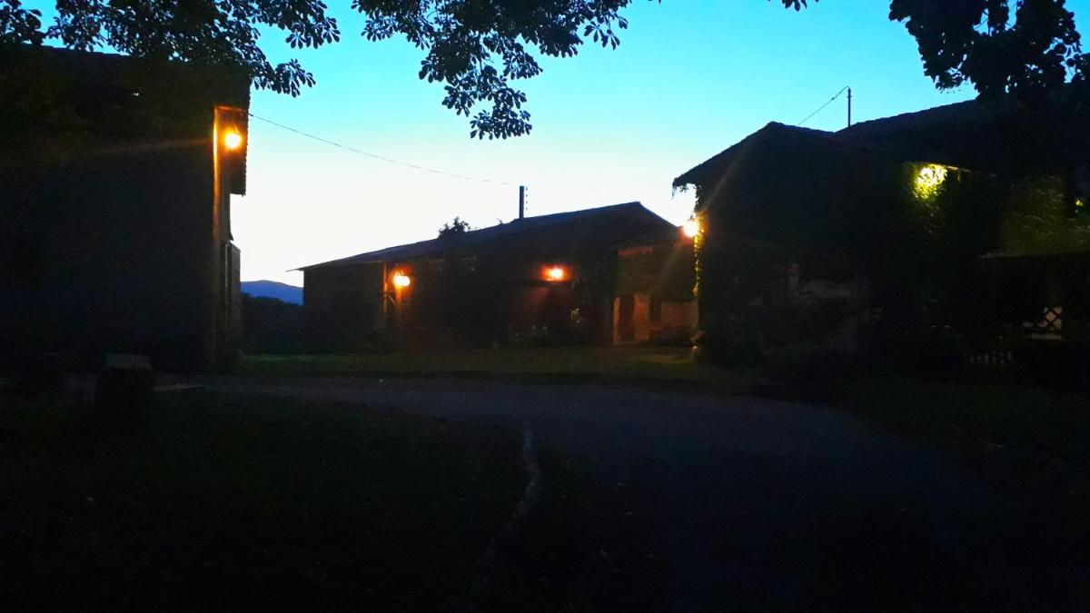 Une pause sur la colline - Housity