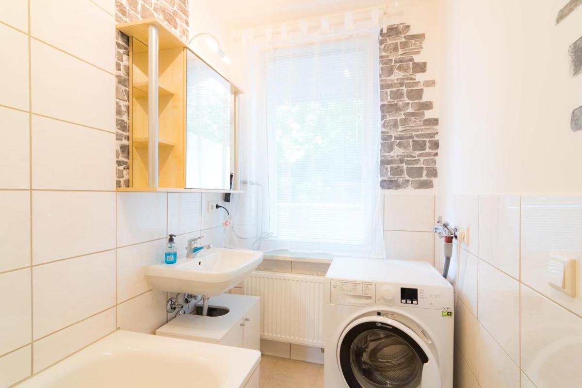 Suitetrails - Private apartments with direct subway entrance