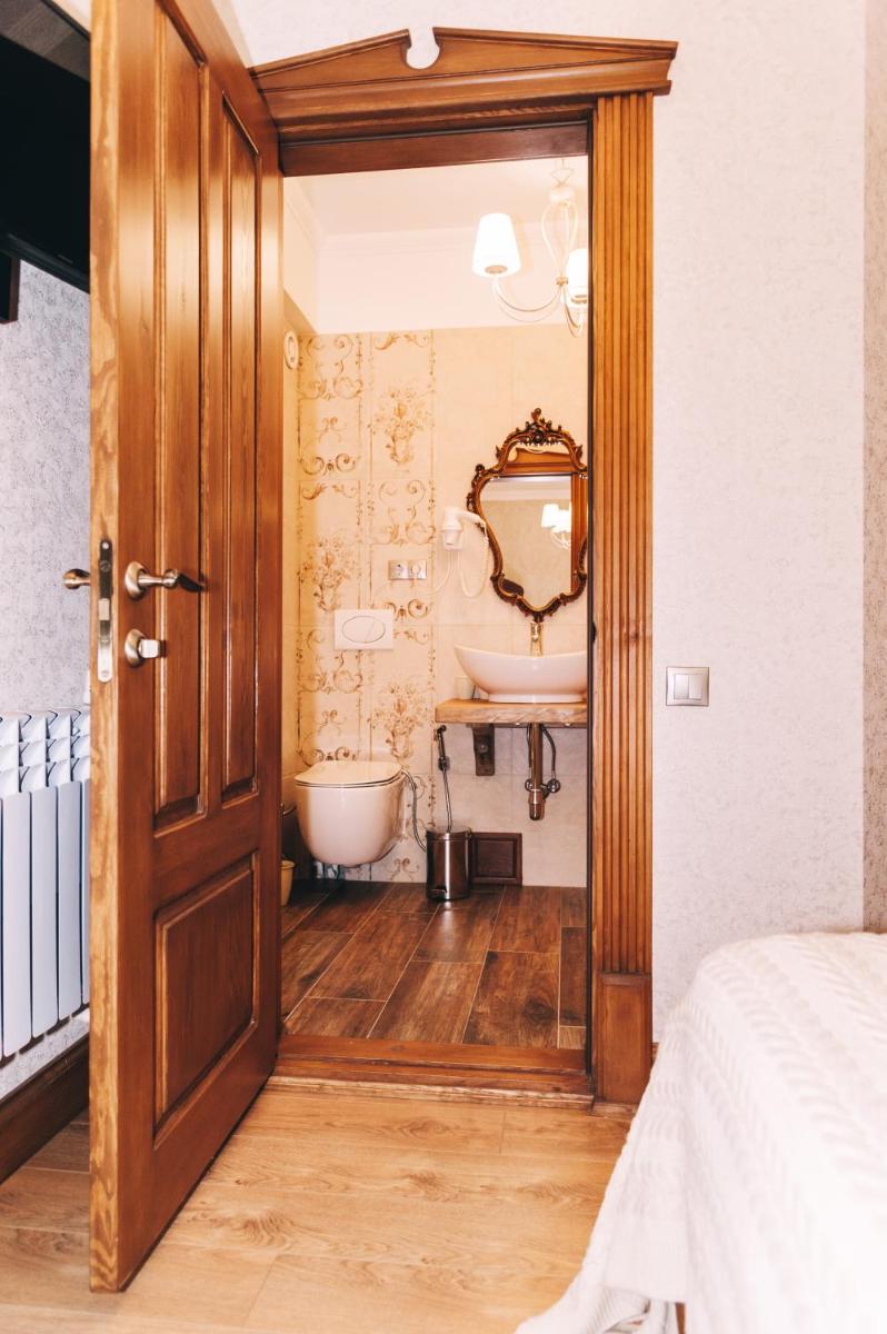 Gagauz Sofrasi - Housity