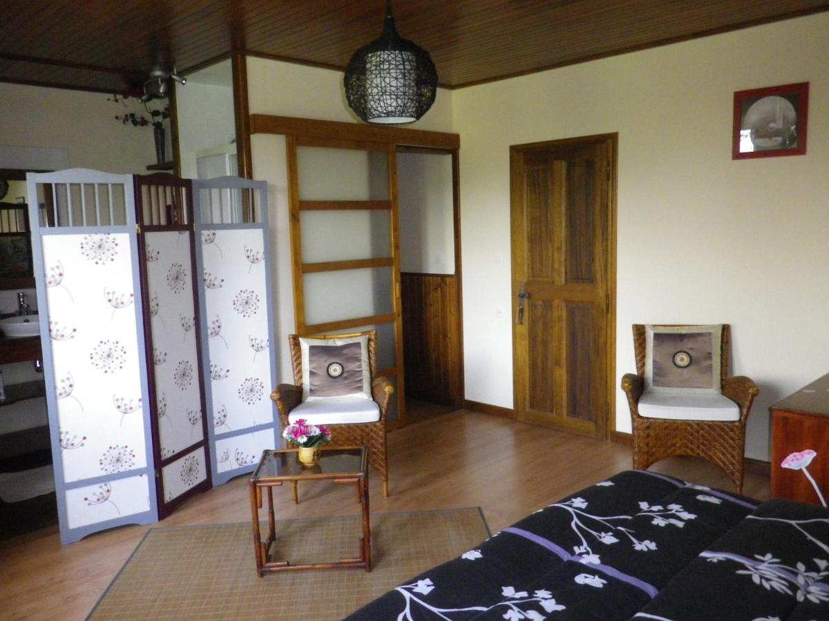 Chambre d'hôtes La Haie Fleurie - Housity