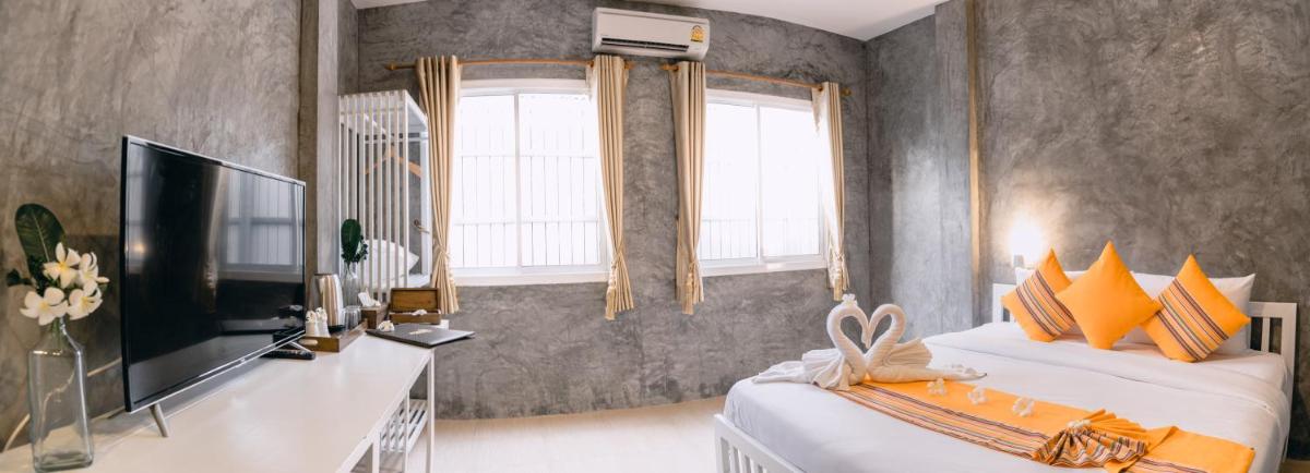 Ban's Avenue Guesthouse - Housity