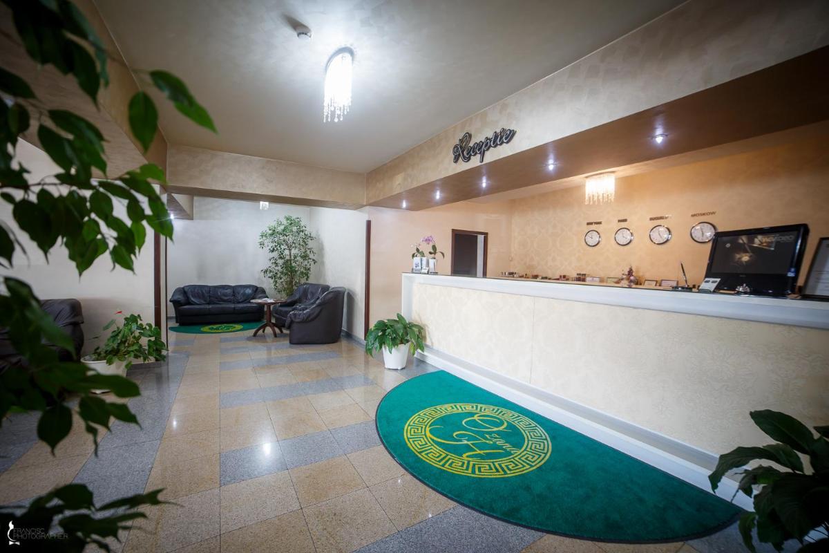 Hotel Ozana - Housity