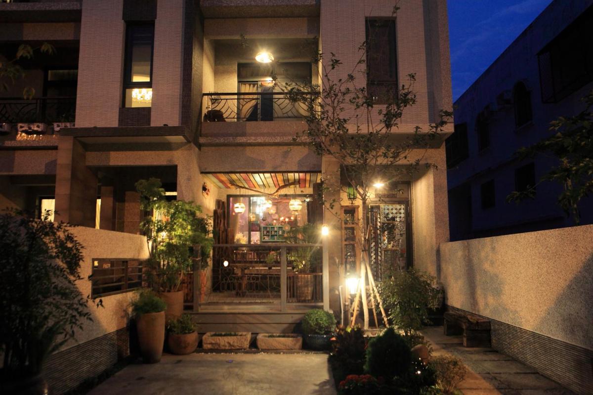 Suitetrails - Bear Forest Retro B&B