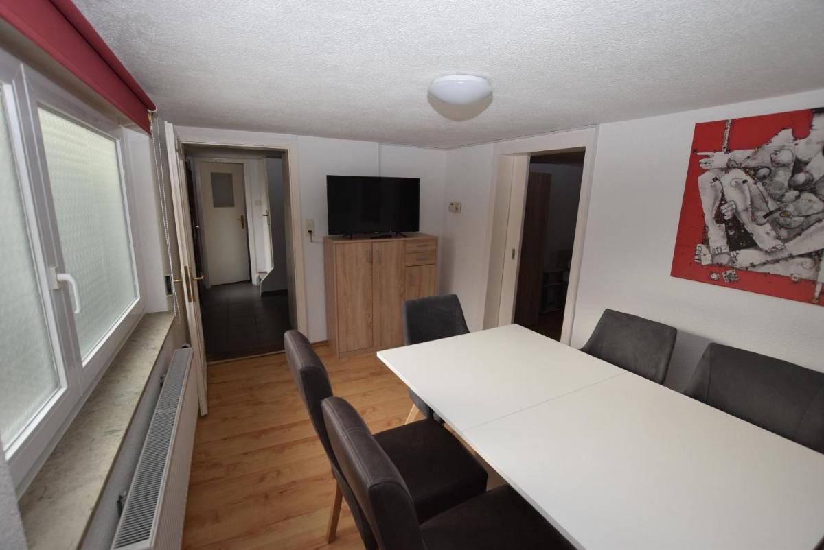 AB Apartment Objekt 27 - Housity