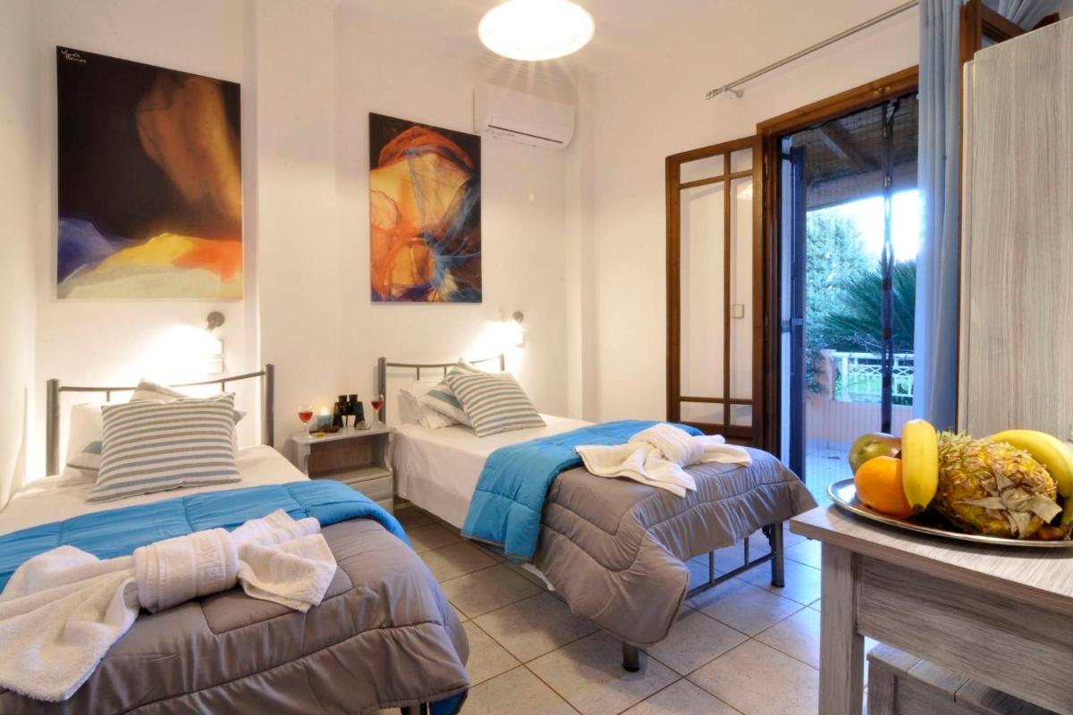 Kloudas Apartments - Housity