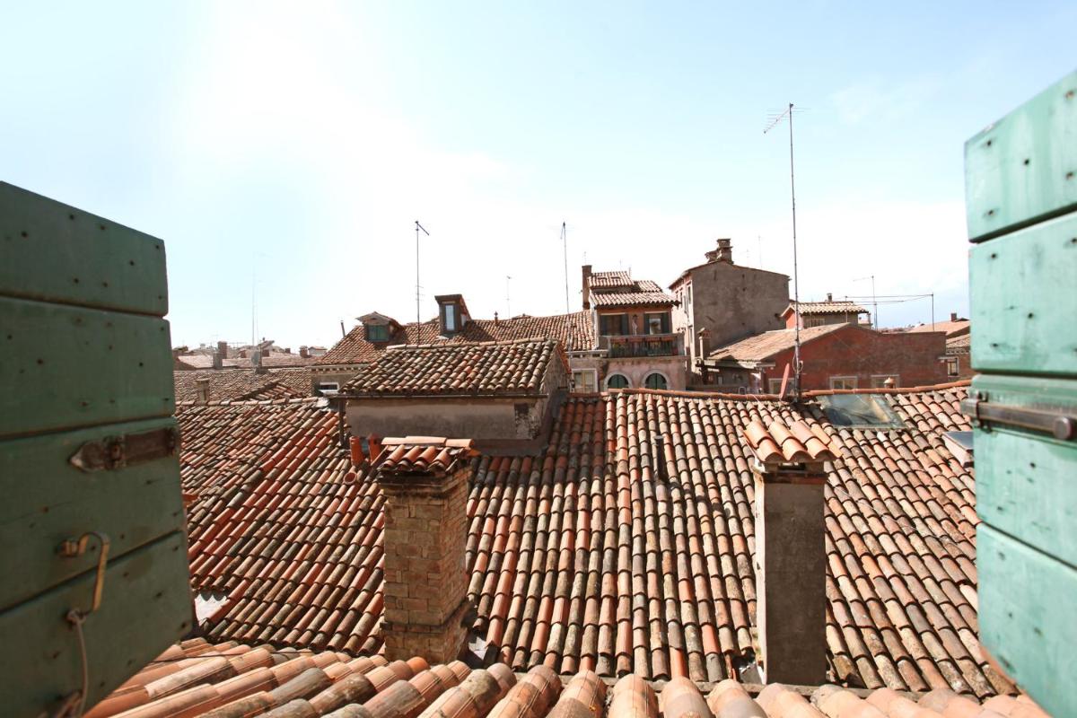 Fenix Do Dogi Apartments - Housity