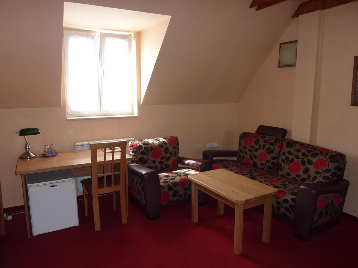 Hotel & Restaurant Na Fryštátské - Housity