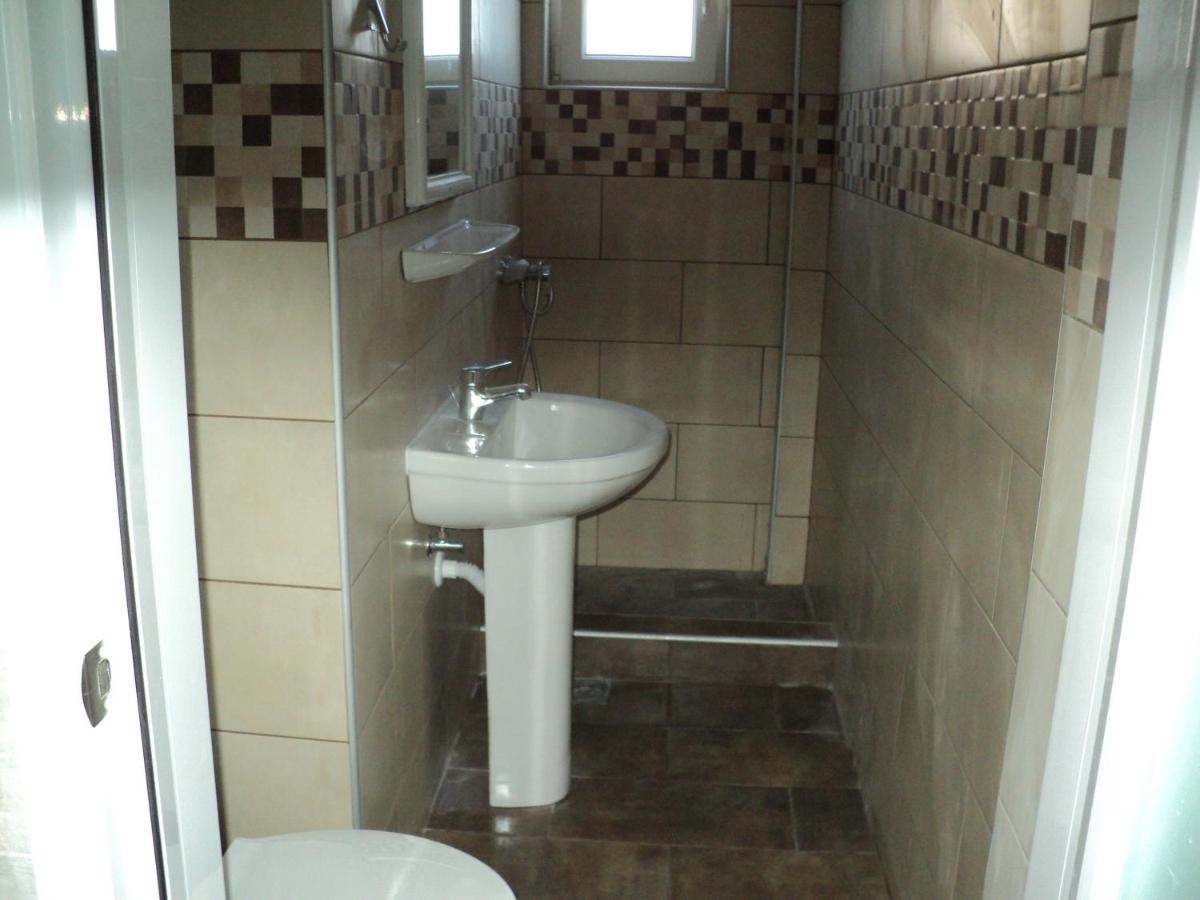 Suitetrails - Katerina Apartments