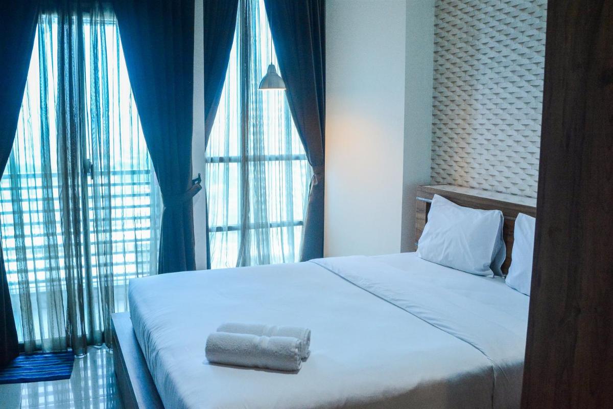 Simply Homey Studio Room at GP Plaza Apartment By Travelio - Housity