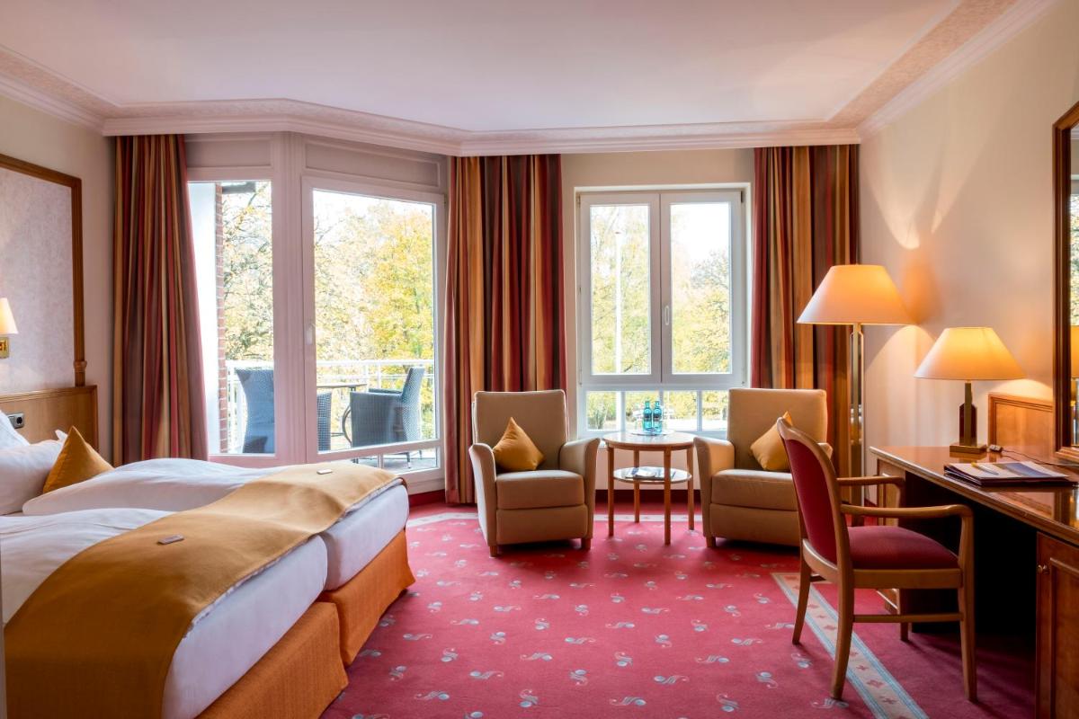Ringhotel Hohe Wacht - Housity