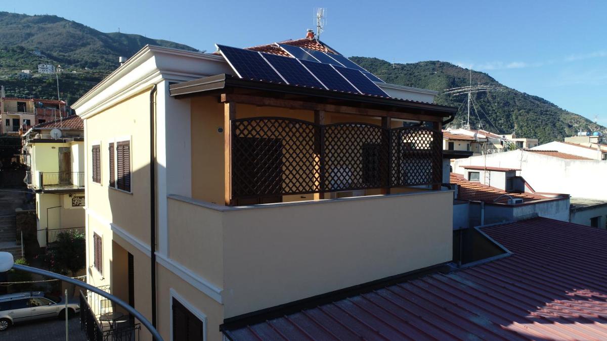 Scilla Resort - Housity