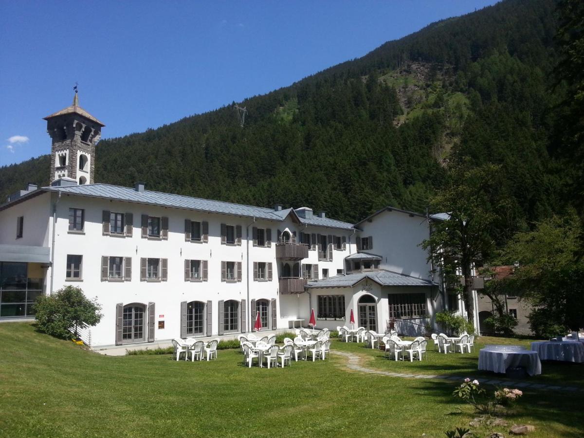 Hotel Cepina Albergo Incantato - Housity