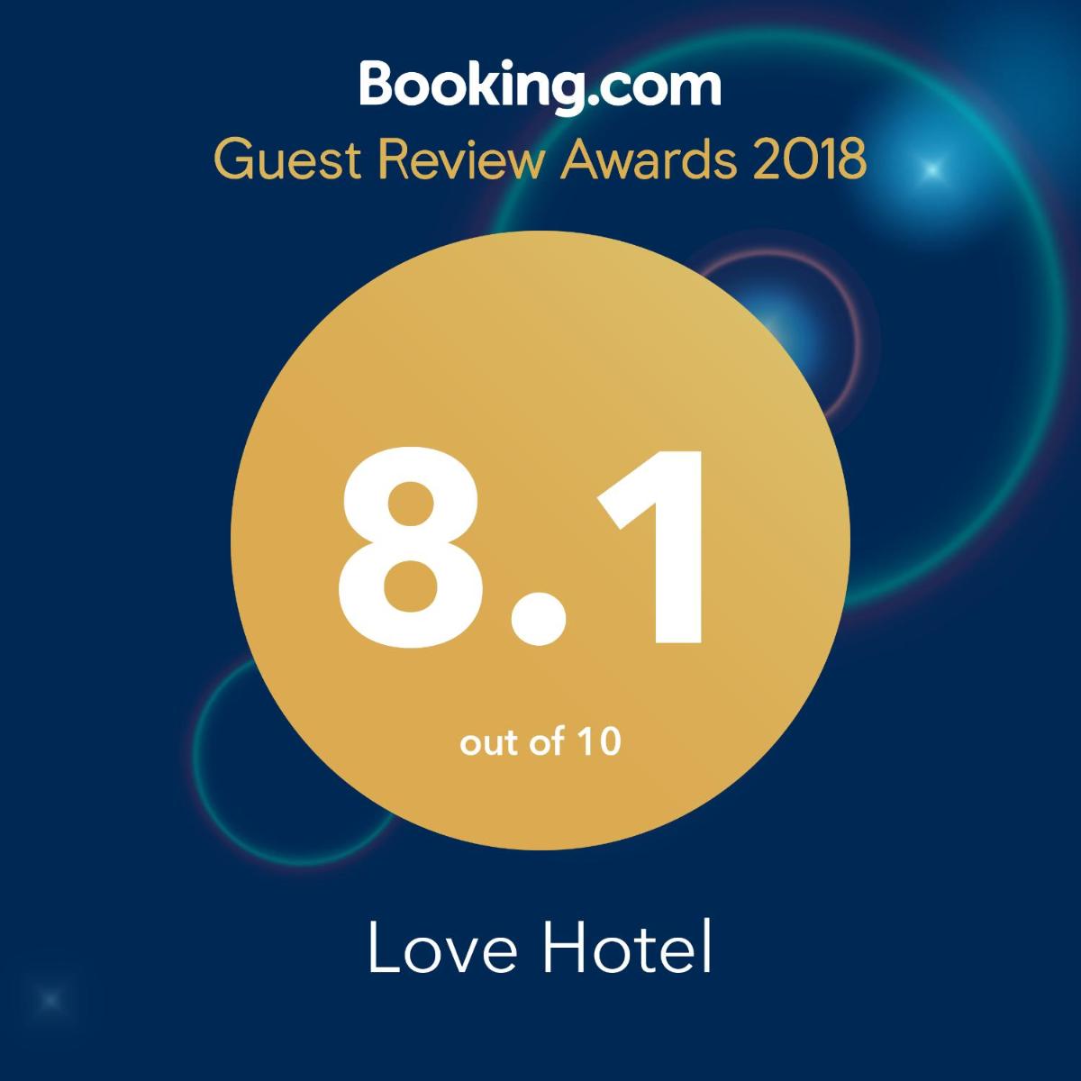 Love Hotel - Housity