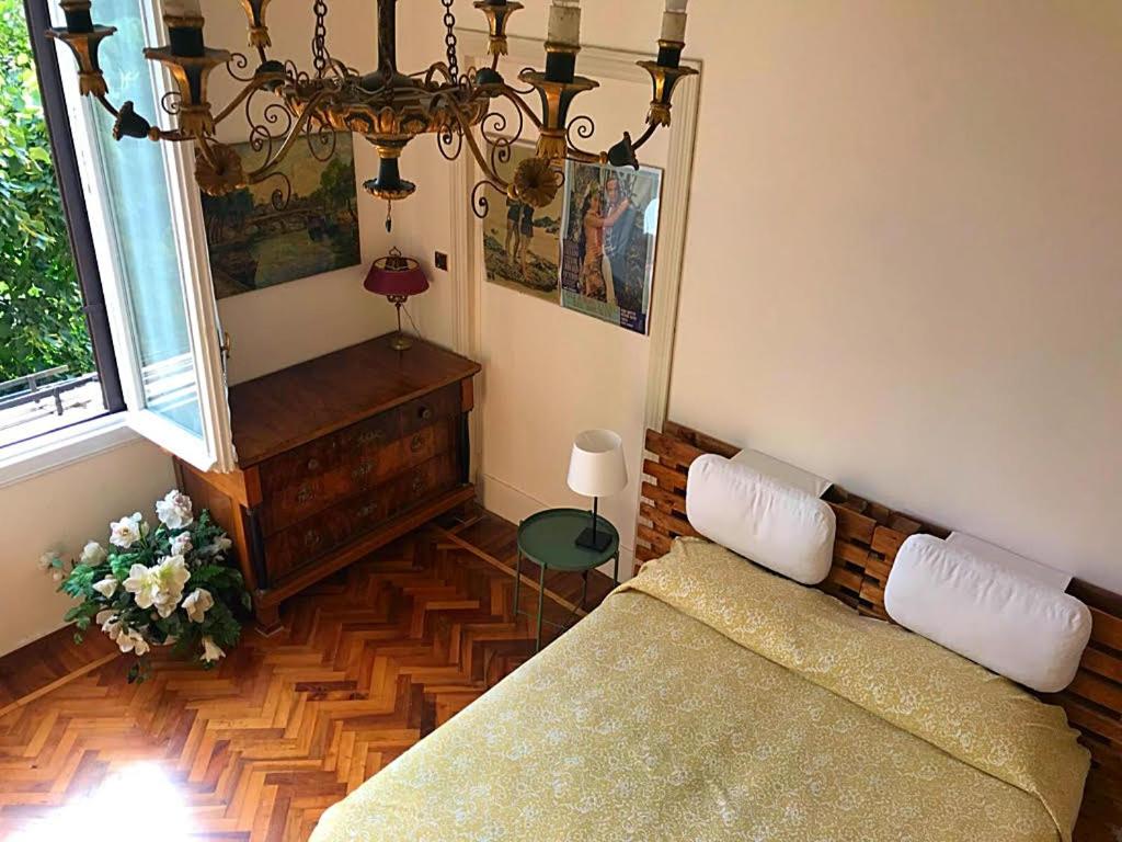 Italy Prestigious Guest House - Hizvo