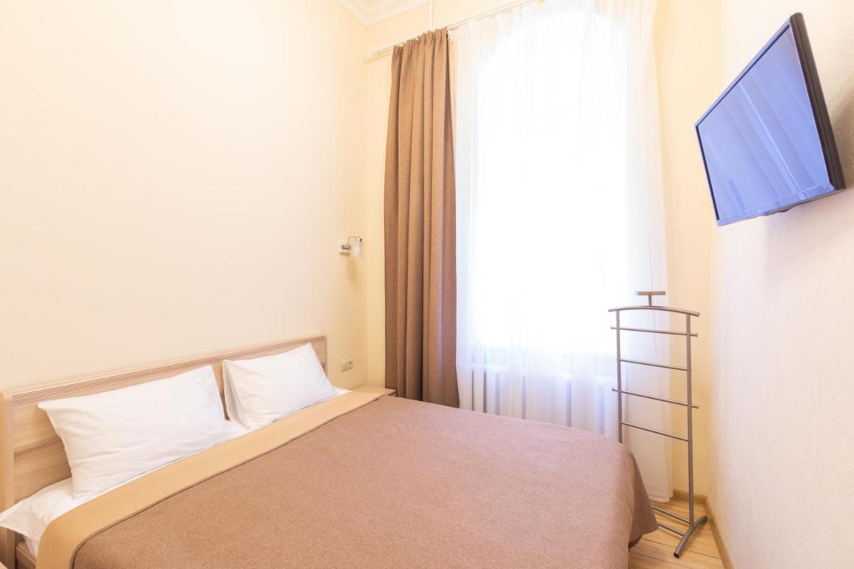 11 line apartments - Housity