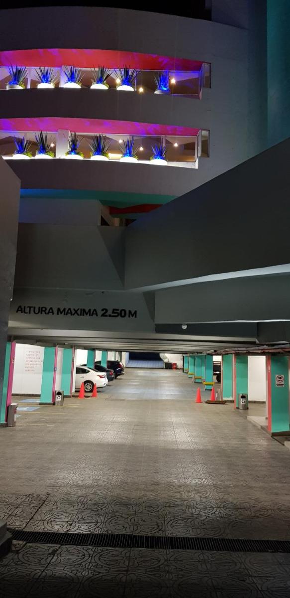 Hotel Amala - Housity