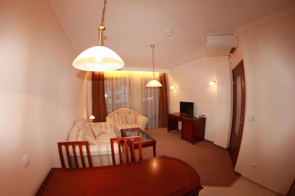 Downtown Bansko Resort - Housity