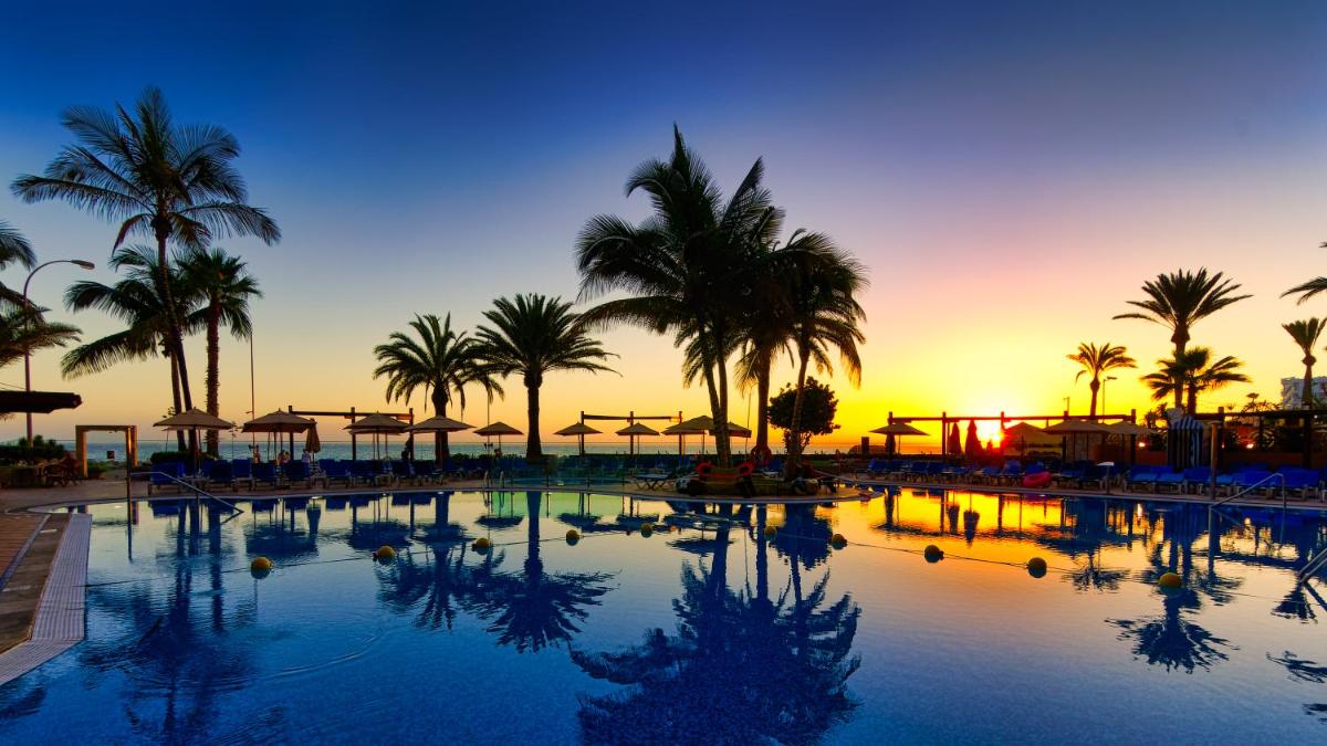 Piscina en o cerca de Bull Dorado Beach & SPA
