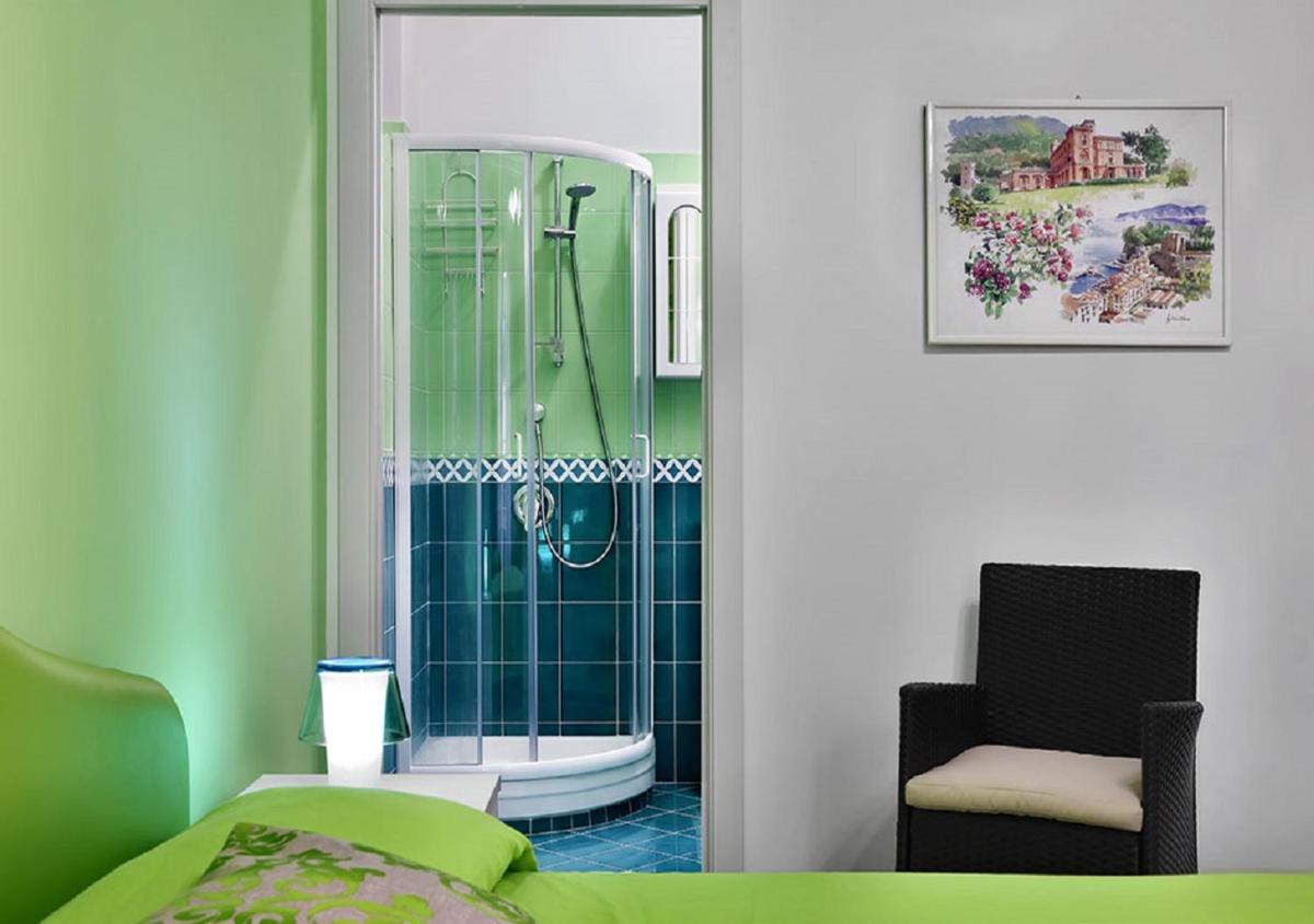 Stella House - Housity