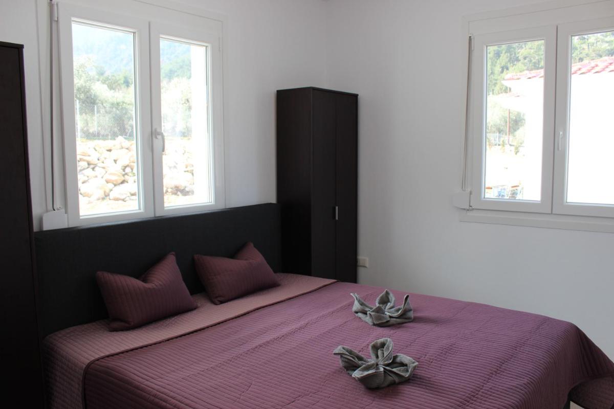 Suitetrails - Thassos Studios Christine Potamia