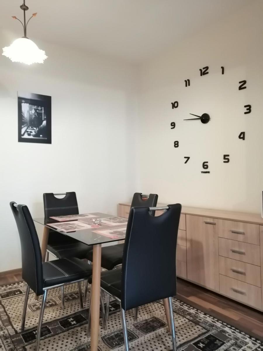 Central Academic Apartment Sofia - Housity