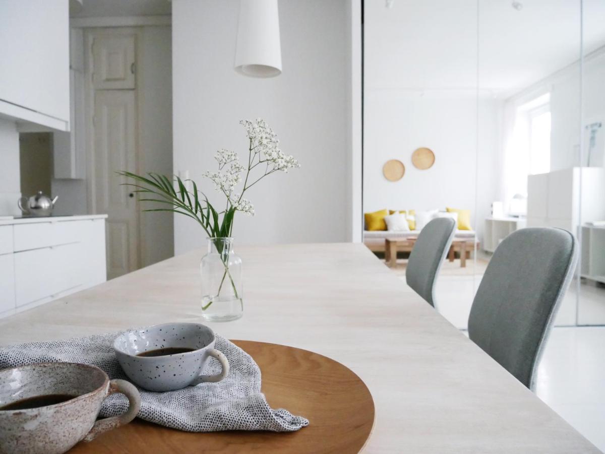 Roost Pursi - Housity