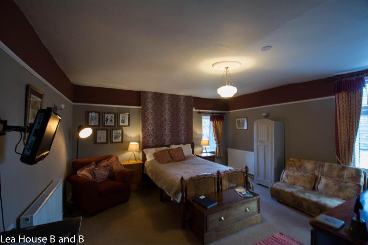 Lea House Bed and Breakfast - Housity