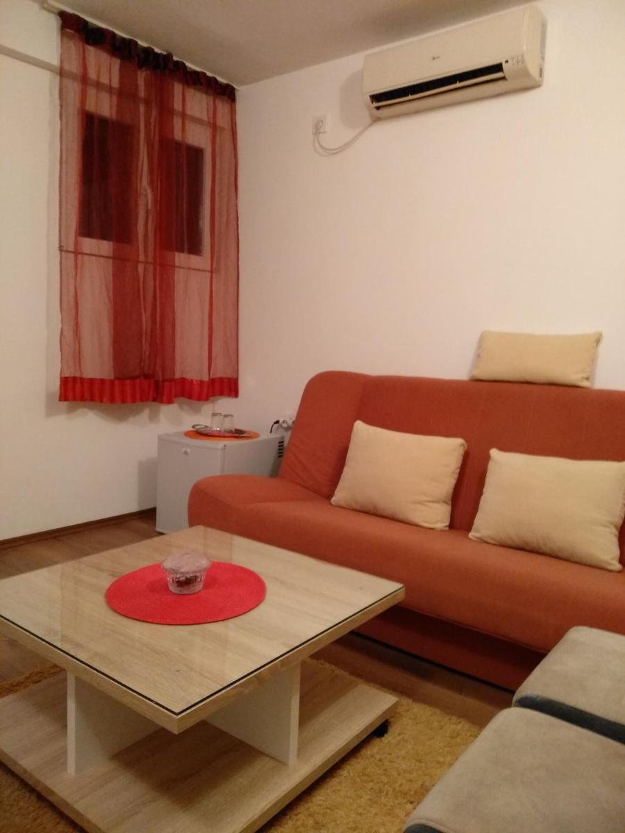 Apartments Popovic - Housity