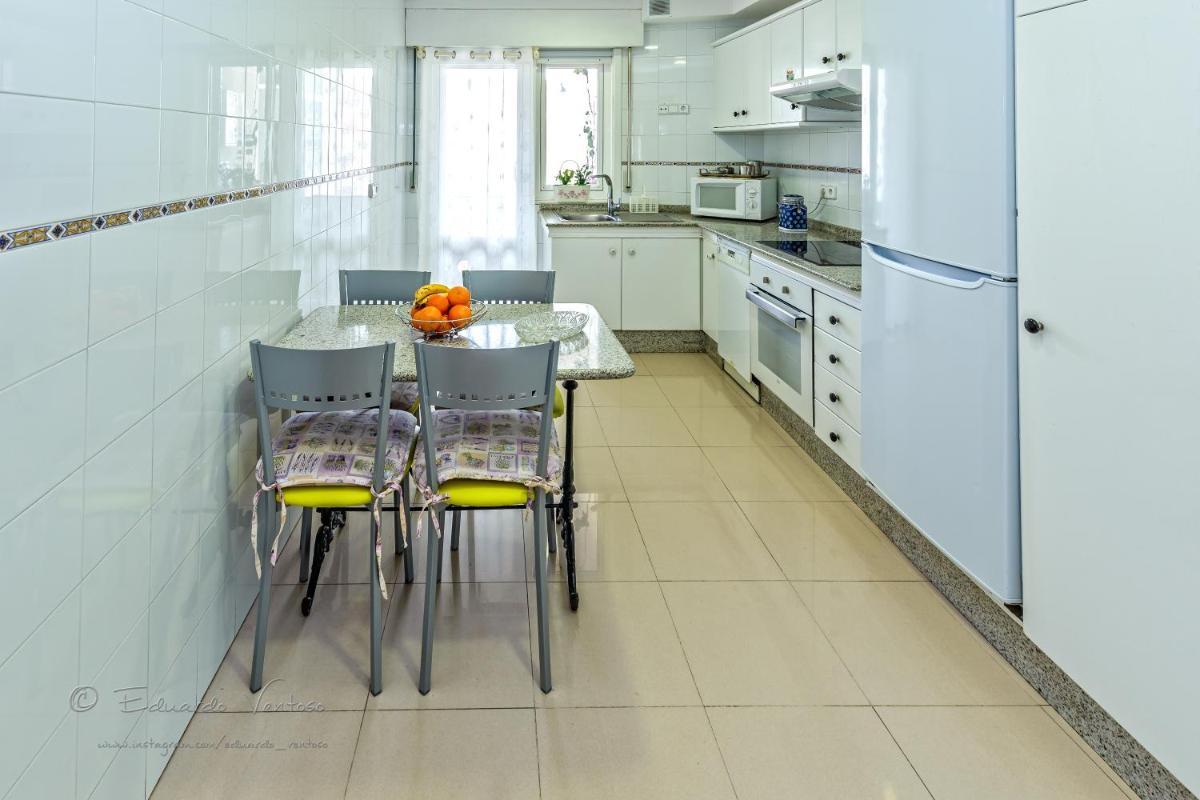 Noia Compostellae. Wifi - Housity