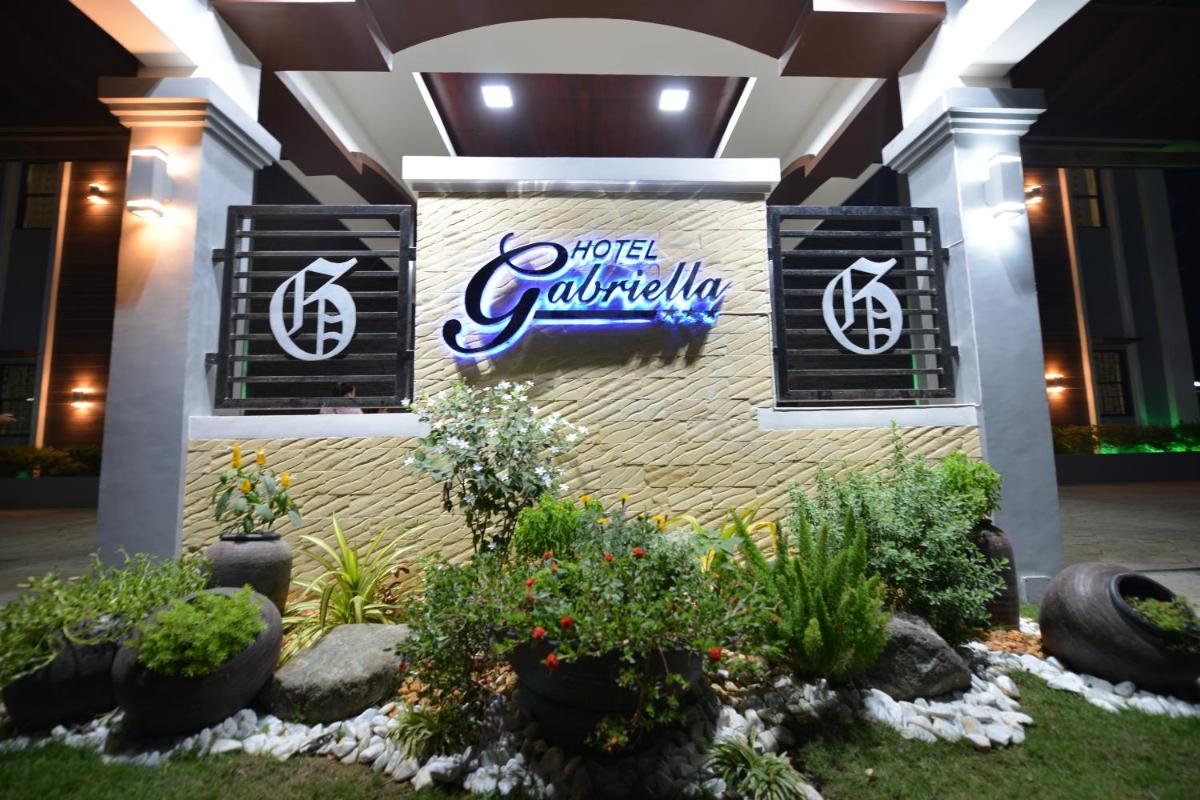 Hotel Gabriella - Housity