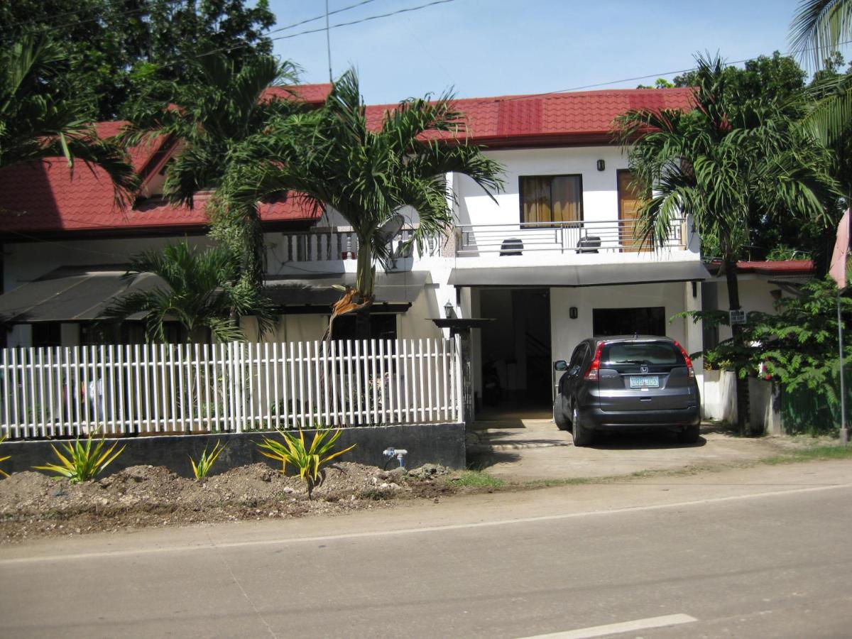 Pingarons Apartelle - Housity